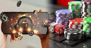 Filipino bettor placing a sports bet on hotjili mobile browser during a PBA game